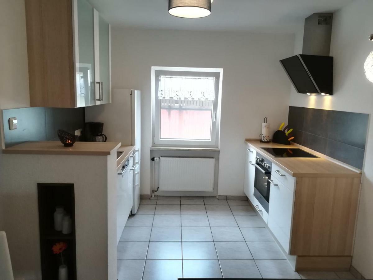 Ferienwohnung Am Reinhardswald - Eichenlaub - Mit Sauna Trendelburg Bagian luar foto