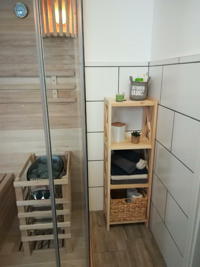 Ferienwohnung Am Reinhardswald - Eichenlaub - Mit Sauna Trendelburg Bagian luar foto